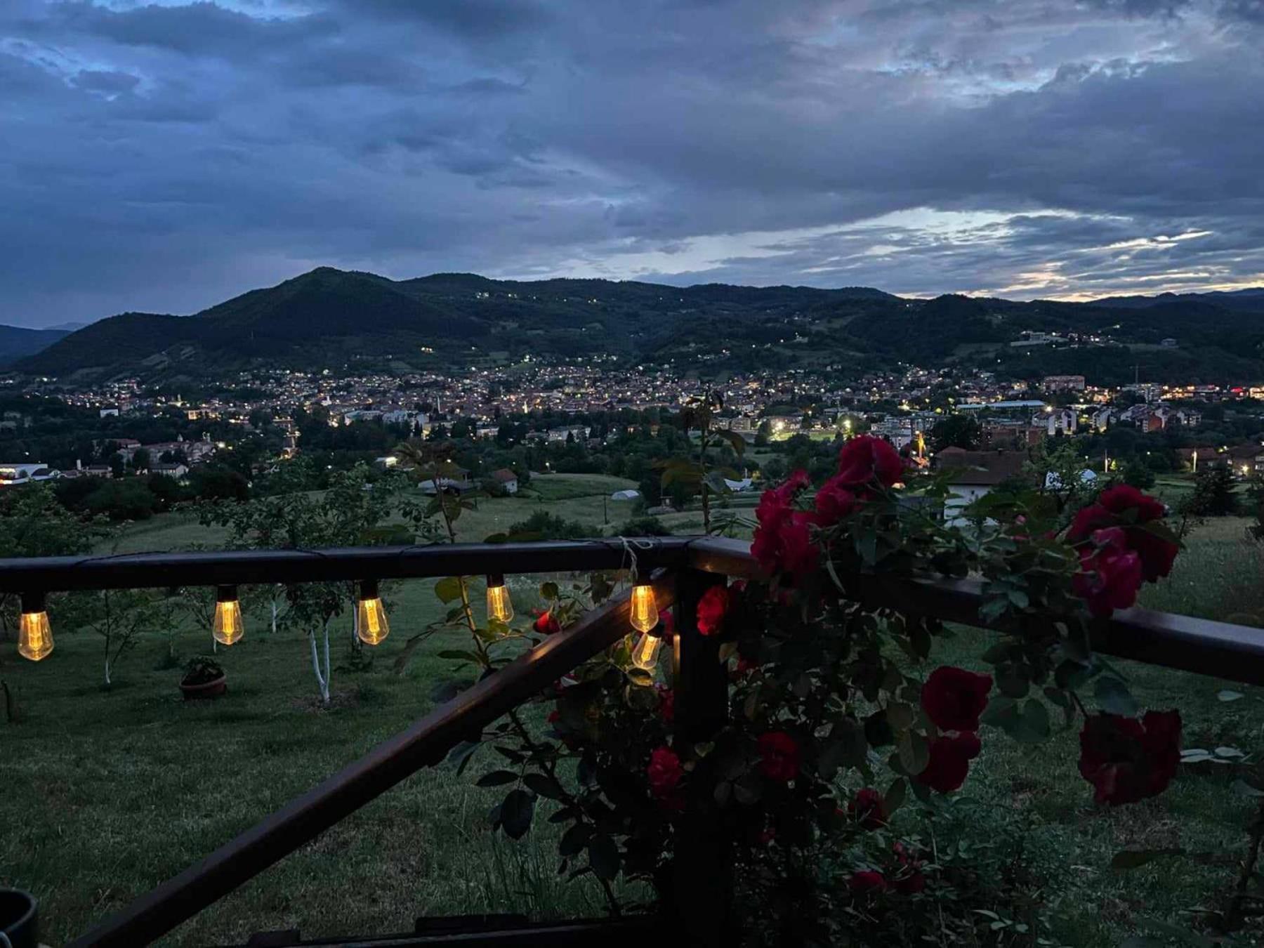 Relax Home Visoko Exterior photo